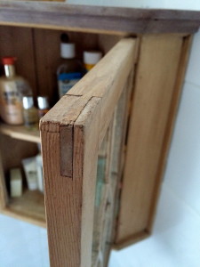 Fig. 1 - Bridle joint on an old medicine cabinet_resize